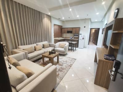 2 Bedroom Apartment for Rent in North Riyadh, Riyadh - Two-bedroom apartment with a living room and kitchen, and two bathrooms 2 Bedroom Apartment for Rent in North Riyadh, Riyadh - Two-bedroom apartment with a living room and kitchen, and two bathrooms