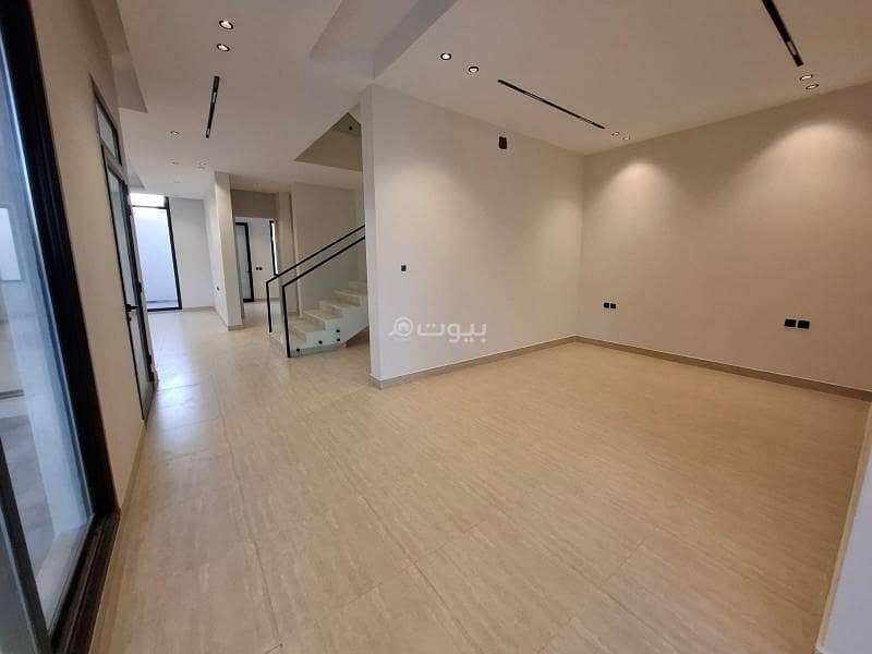 Duplex villa for sale in Seville Duplex villa for sale in Seville