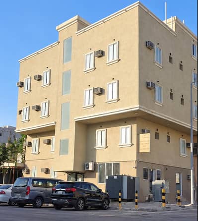 1 Bedroom Apartment for Rent in Thuqbah, Al Khobar - A living room and a hall, available for rent in Al-Thaqbah 1 Bedroom Apartment for Rent in Thuqbah, Al Khobar - A living room and a hall, available for rent in Al-Thaqbah