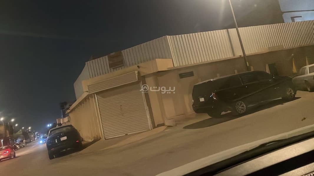 A corner plot on two streets in Al-Areejā for sale A corner plot on two streets in Al-Areejā for sale