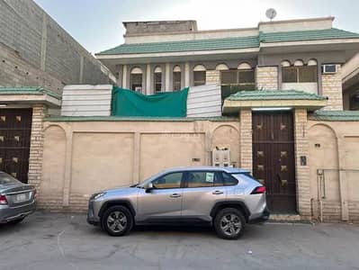 10+ Beds Villa for Sale in West Riyadh, Riyadh - Villa For Sale in Al Jaradiyah, Riyadh 10+ Beds Villa for Sale in West Riyadh, Riyadh - Villa For Sale in Al Jaradiyah, Riyadh