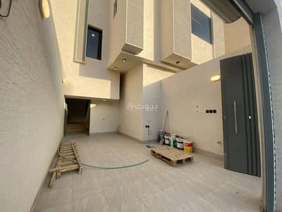 3 Bedroom Floor for Sale in South Riyadh, Riyadh - Apartment for sale 3 Bedroom Floor for Sale in South Riyadh, Riyadh - Apartment for sale