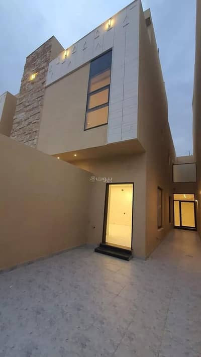 3 Bedroom Floor for Sale in West Riyadh, Riyadh - Floor For Sale in Tuwaiq, Riyadh 3 Bedroom Floor for Sale in West Riyadh, Riyadh - Floor For Sale in Tuwaiq, Riyadh
