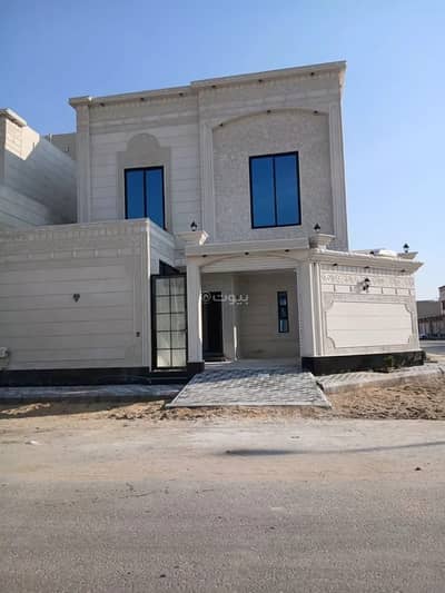 9 Bedroom Villa for Sale in King Fahd Suburb, Dammam - Villa for sale in King Fahd Suburb, Dammam 9 Bedroom Villa for Sale in King Fahd Suburb, Dammam - Villa for sale in King Fahd Suburb, Dammam