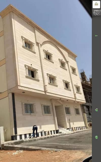 6 Bedroom Flat for Sale in Shuran, Madina - Apartment For Sale in Shuran, Madina 6 Bedroom Flat for Sale in Shuran, Madina - Apartment For Sale in Shuran, Madina