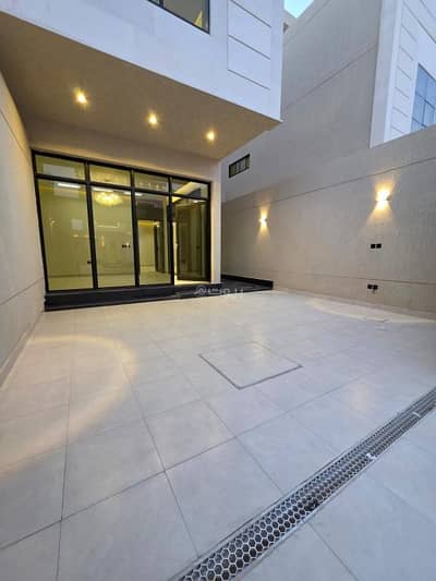4 Bedroom Floor for Sale in East Riyadh, Riyadh - Luxurious ground floor for sale in Al-Muazliliya district 4 Bedroom Floor for Sale in East Riyadh, Riyadh - Luxurious ground floor for sale in Al-Muazliliya district