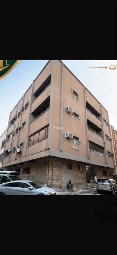 10+ Beds Residential Building for Sale in Central Riyadh, Riyadh - Residential Building For Sale in Al Wizarat, Riyadh