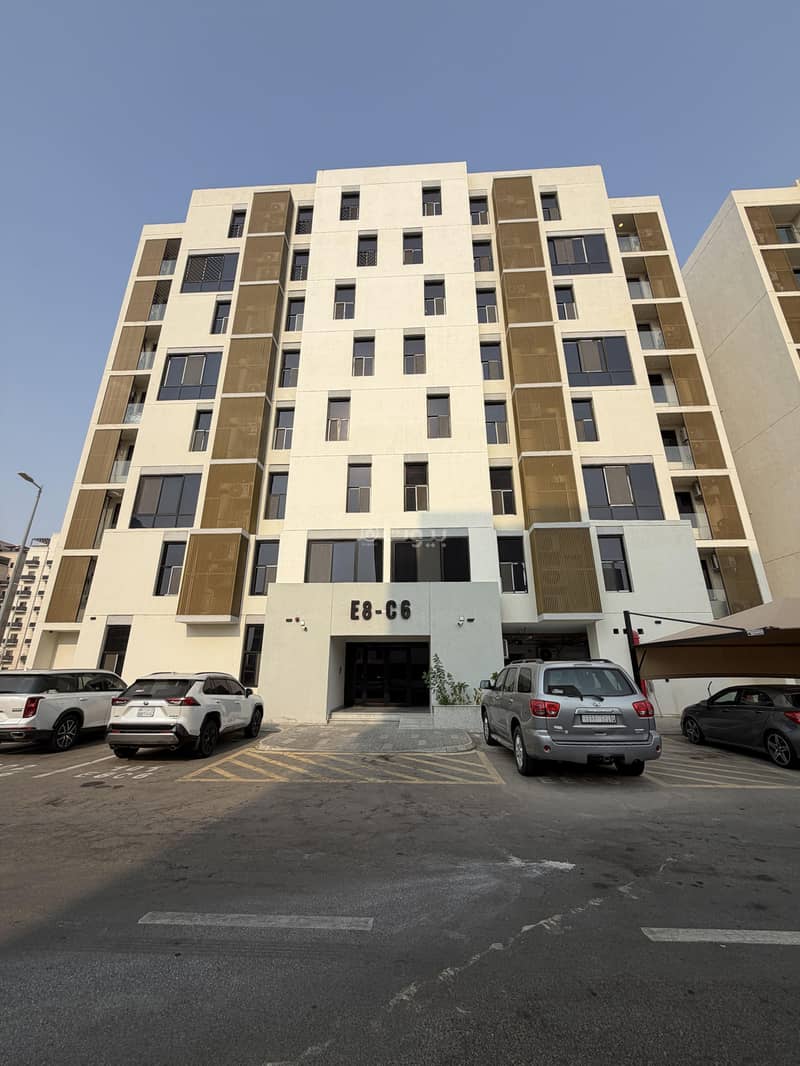 For rent: a two-story duplex roof apartment without a roof in Jeddah city, Al-Asil district, in the Finan project. For rent: a two-story duplex roof apartment without a roof in Jeddah city, Al-Asil district, in the Finan project.