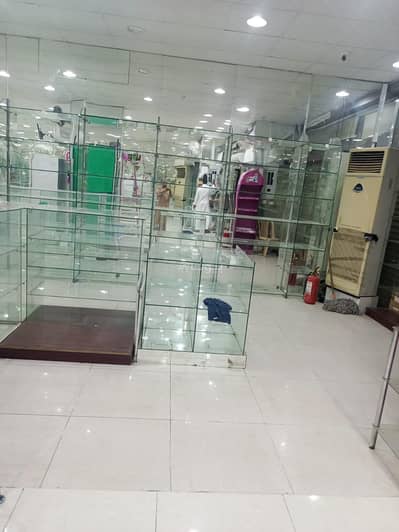 Showroom for Rent in Umm Al Jud, Makkah - Showroom building for rent in Umm al-Jud, Mecca