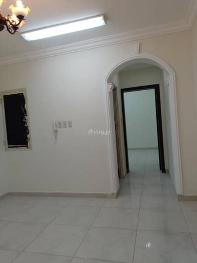 1 Bedroom Apartment for Rent in Thuqbah, Al Khobar - A room, a living room, a kitchen, and a bathroom for rent in Al-Thaqabah District, Second Street 1 Bedroom Apartment for Rent in Thuqbah, Al Khobar - A room, a living room, a kitchen, and a bathroom for rent in Al-Thaqabah District, Second Street