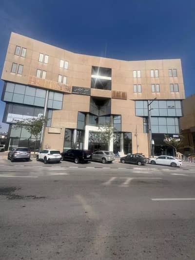Showroom for Rent in Al Khabra Ash Shamalia, Al Khobar - Shop for rent on Khadim Al Haramain Ash Sharifin King Abdullah Bin Abdulaziz Street, Al Khobar Ash Shamaliyah District, Khobar City.