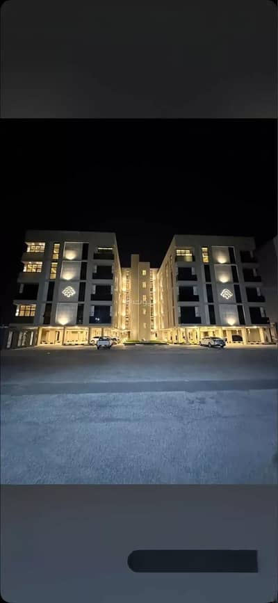 4 Bedroom Flat for Sale in Al Hamra, Al Khobar - Apartment for sale in Al Hamra District, Khobar City. 4 Bedroom Flat for Sale in Al Hamra, Al Khobar - Apartment for sale in Al Hamra District, Khobar City.