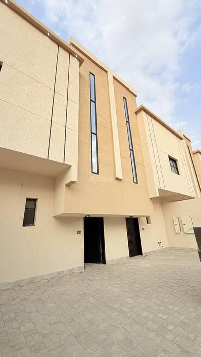دور 3 غرف نوم للبيع في جنوب الرياض، الرياض - طابق للبيع في العزيزية, الرياض