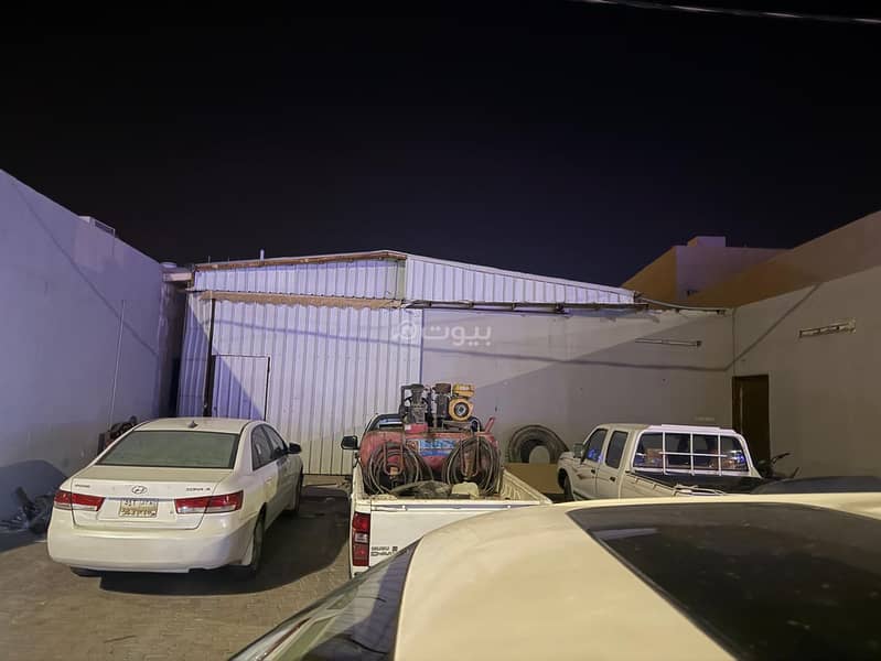 مستودع للإيجار في شارع رزعة ابن عبدالله الانصاري مستودع للإيجار في شارع رزعة ابن عبدالله الانصاري