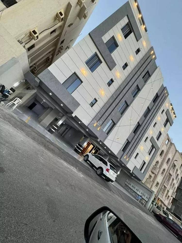 Apartment for rent on Khair Bin Naim Street, Ar Rabwah District, Jeddah City. Apartment for rent on Khair Bin Naim Street, Ar Rabwah District, Jeddah City.