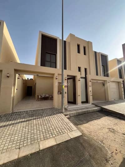 دور 4 غرف نوم للبيع في جنوب الرياض، الرياض - دور للبيع في عكاظ، جنوب الرياض