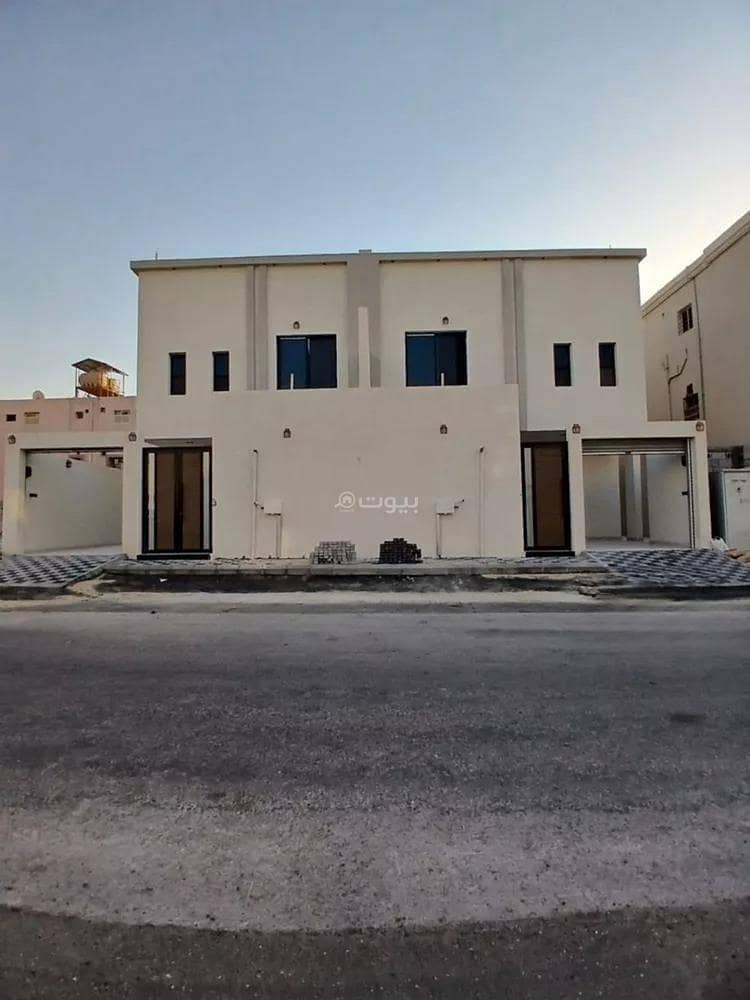 فيلا للبيع في شارع ثمامة بن بجاد العنبري, حي طيبة, مدينة الدمام فيلا للبيع في شارع ثمامة بن بجاد العنبري, حي طيبة, مدينة الدمام