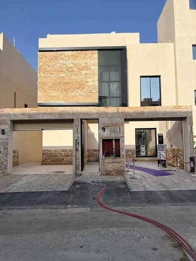 4 Bedroom Villa for Sale in South Riyadh, Riyadh - Villa For Sale in Okaz, Riyadh 4 Bedroom Villa for Sale in South Riyadh, Riyadh - Villa For Sale in Okaz, Riyadh