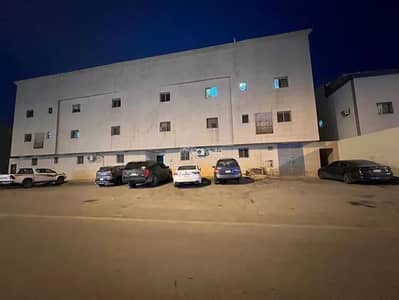 10+ Beds Residential Building for Sale in South Riyadh, Riyadh - Residential Building For Sale in Uhud, Riyadh