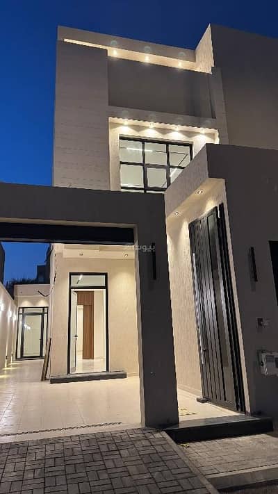 3 Bedroom Floor for Sale in East Riyadh, Riyadh - Role for sale in the Gulf, Riyadh 3 Bedroom Floor for Sale in East Riyadh, Riyadh - Role for sale in the Gulf, Riyadh