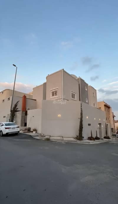 Residential Land for Sale in Mokatat Al Halga, Taif - Villa for sale, two floors and a annex - Taif - Al-Halqah