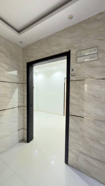 3 Bedroom Flat for Rent in West Riyadh, Riyadh - Apartment with air conditioning, installed kitchen, and a private outdoor area 3 Bedroom Flat for Rent in West Riyadh, Riyadh - Apartment with air conditioning, installed kitchen, and a private outdoor area