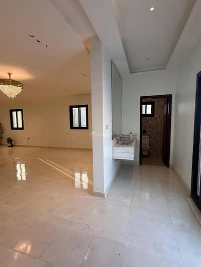 3 Bedroom Flat for Sale in North Jeddah, Jeddah - Rooftop apartment for sale in Al Sawari District 3 Bedroom Flat for Sale in North Jeddah, Jeddah - Rooftop apartment for sale in Al Sawari District