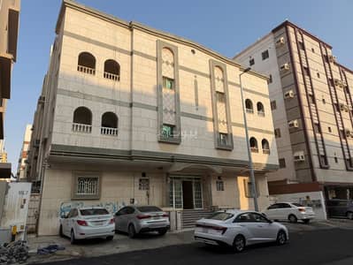 10+ Beds Residential Building for Sale in North Jeddah, Jeddah - 40 Room Building For Sale in Al Rabwah, Jeddah 10+ Beds Residential Building for Sale in North Jeddah, Jeddah - 40 Room Building For Sale in Al Rabwah, Jeddah