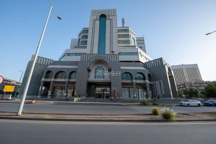 معرض تجاري للإيجار – مركز تاج التجاري معرض تجاري للإيجار – مركز تاج التجاري