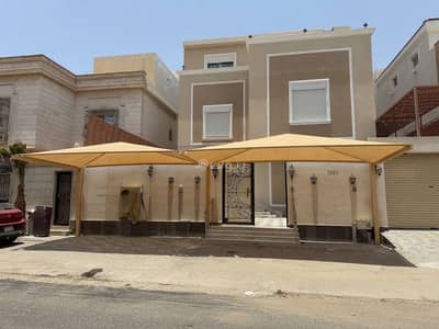 10+ Beds Villa for Sale in North Jeddah, Jeddah - 10 Bedroom Villa For Sale in Al Nahda, Jeddah