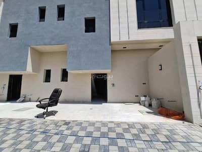 4 Bedroom Flat for Sale in East Riyadh, Riyadh - Very specially designed first upper floor for sale in Al Khallig (Al Khaleej) neighborhood 4 Bedroom Flat for Sale in East Riyadh, Riyadh - Very specially designed first upper floor for sale in Al Khallig (Al Khaleej) neighborhood
