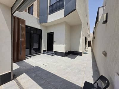 4 Bedroom Floor for Sale in East Riyadh, Riyadh - A very unique ground floor role (unit) for sale in Al-Rimal neighborhood, Tanal 4 Bedroom Floor for Sale in East Riyadh, Riyadh - A very unique ground floor role (unit) for sale in Al-Rimal neighborhood, Tanal