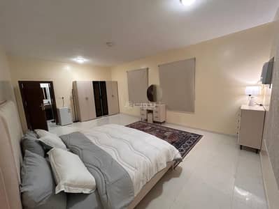 1 Bedroom Flat for Rent in Al Zuhur, Sakaka - A small, cramped room and a combined living room 1 Bedroom Flat for Rent in Al Zuhur, Sakaka - A small, cramped room and a combined living room