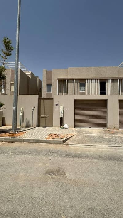6 Bedroom Villa for Rent in North Riyadh, Riyadh - Villa for rent near King Khalid International Airport, Riyadh