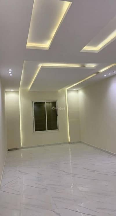 6 Bedroom Villa for Sale in South Riyadh, Riyadh - A villa in a quiet and beautiful location, close to amenities