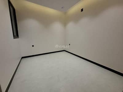 3 Bedroom Flat for Sale in East Riyadh, Riyadh - Apartment consisting of 3 bedrooms for sale in al-Yarmouk, Riyadh 3 Bedroom Flat for Sale in East Riyadh, Riyadh - Apartment consisting of 3 bedrooms for sale in al-Yarmouk, Riyadh