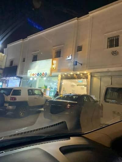 10+ Beds Residential Building for Sale in East Riyadh, Riyadh - Building for sale on Al-Mifa Street, Al-Yarmouk District, Riyadh City, Riyadh Region 10+ Beds Residential Building for Sale in East Riyadh, Riyadh - Building for sale on Al-Mifa Street, Al-Yarmouk District, Riyadh City, Riyadh Region