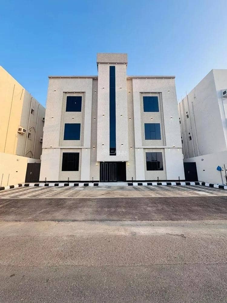 Apartment for sale on Umm Al Mu'minin Juwayriyah Bint Al Harith Street, Ar Rehab 2 District, Jazan City. Apartment for sale on Umm Al Mu'minin Juwayriyah Bint Al Harith Street, Ar Rehab 2 District, Jazan City.