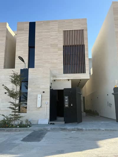 5 Bedroom Villa for Sale in West Riyadh, Riyadh - Villa for sale in Al Mahdiyah, west Riyadh 5 Bedroom Villa for Sale in West Riyadh, Riyadh - Villa for sale in Al Mahdiyah, west Riyadh