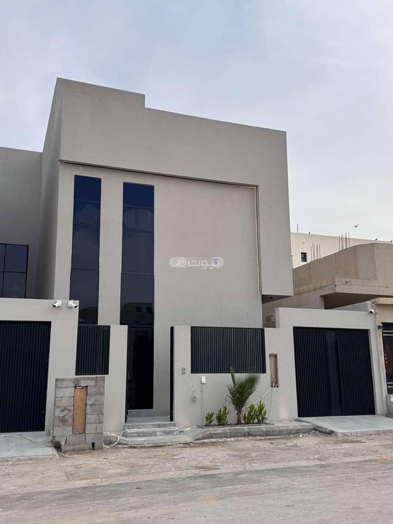 Villa for Sale in Al Mahdiyah, West Riyadh Villa for Sale in Al Mahdiyah, West Riyadh