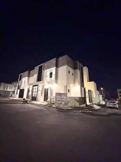 7 Bedroom Villa for Sale in West Riyadh, Riyadh - Villa for sale on Omar Bin Abi Bakr Street, Al Mahdiyah District, Riyadh City, Riyadh Region 7 Bedroom Villa for Sale in West Riyadh, Riyadh - Villa for sale on Omar Bin Abi Bakr Street, Al Mahdiyah District, Riyadh City, Riyadh Region