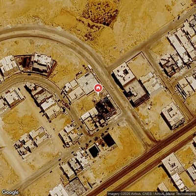 Commercial Land for Sale in West Riyadh, Riyadh - A distinctive commercial land area of 900 for sale on the eastern street