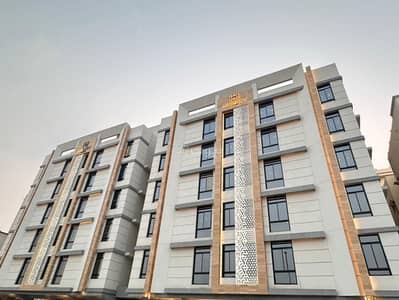 5 Bedroom Flat for Sale in North Jeddah, Jeddah - 5-bedroom apartment for sale in Al-Aziziyah, Jeddah 5 Bedroom Flat for Sale in North Jeddah, Jeddah - 5-bedroom apartment for sale in Al-Aziziyah, Jeddah