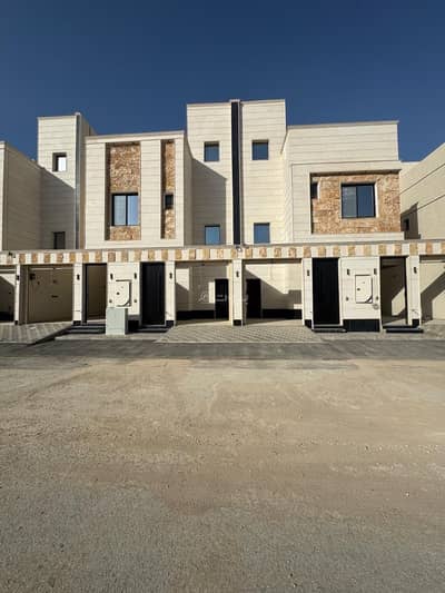 4 Bedroom Flat for Sale in South Riyadh, Riyadh - Upper townhouse in Badr neighborhood 4 Bedroom Flat for Sale in South Riyadh, Riyadh - Upper townhouse in Badr neighborhood