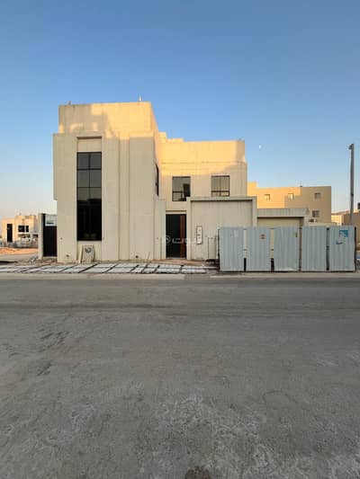 6 Bedroom Villa for Sale in West Riyadh, Riyadh - Villa for sale in Al-Mahdia neighborhood – 6 bedrooms