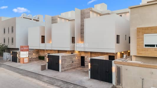 3 Bedroom Floor for Sale in North Riyadh, Riyadh - Adwar South, King Salman Road