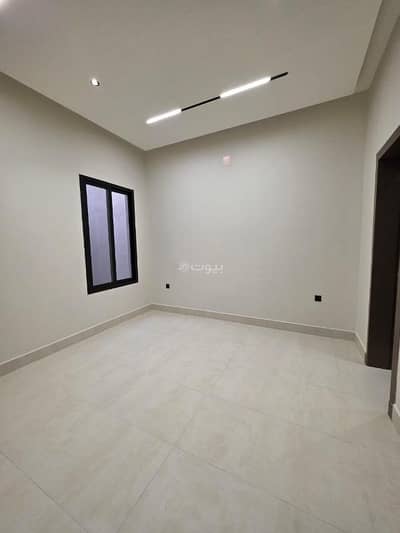 3 Bedroom Villa for Sale in East Riyadh, Riyadh - Townhouse for sale in King Faisal neighborhood