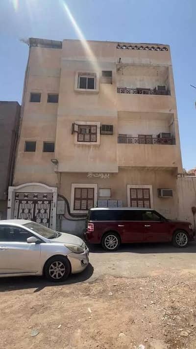 عمارة سكنية 4 غرف نوم للبيع في السيح، المدينة المنورة - عمارة للبيع في حي السيح، المدينة المنورة عمارة سكنية 4 غرف نوم للبيع في السيح، المدينة المنورة - عمارة للبيع في حي السيح، المدينة المنورة