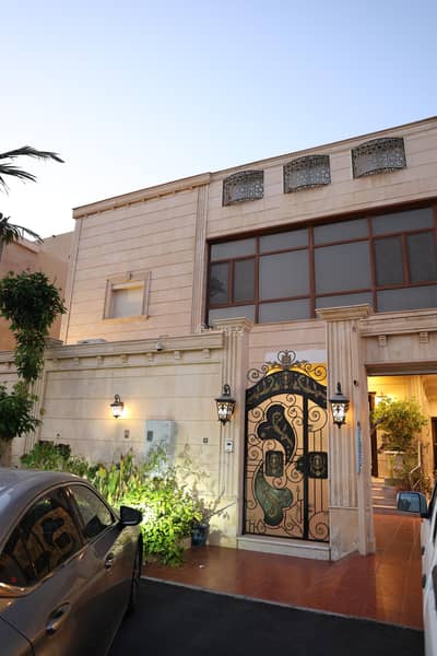 5 Bedroom Villa for Sale in North Jeddah, Jeddah - Luxury villa for sale in Al Hamra, Jeddah 5 Bedroom Villa for Sale in North Jeddah, Jeddah - Luxury villa for sale in Al Hamra, Jeddah