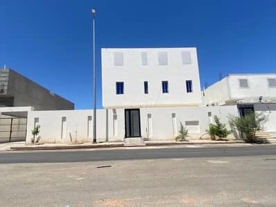 Residential Building for Sale in Kittanah, Madina - A new two-story building in Al-Katanah Residential Building for Sale in Kittanah, Madina - A new two-story building in Al-Katanah